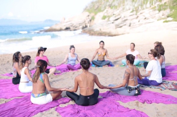 Yoga na Praia da Barra